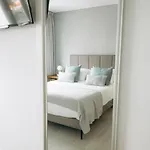 Apartament Club By Grupo Compostelana 2 *