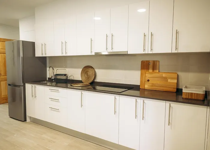 Club By Grupo Compostelana 2 *