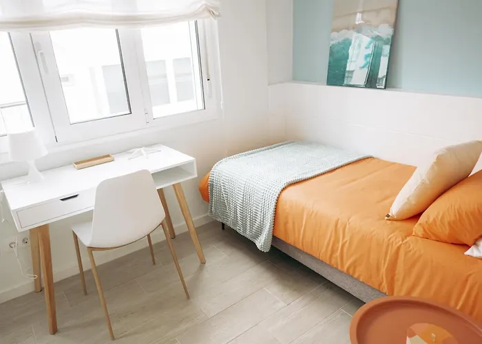 Club By Grupo Compostelana 2 *